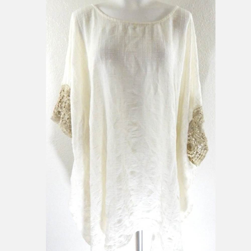 Soft Surroundings Lace Trim Poncho